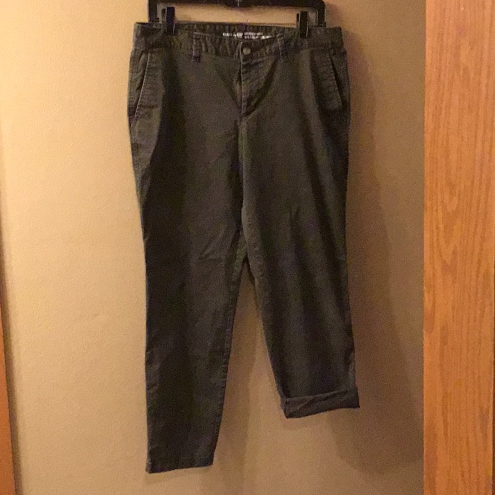 Gap girlfriend khaki